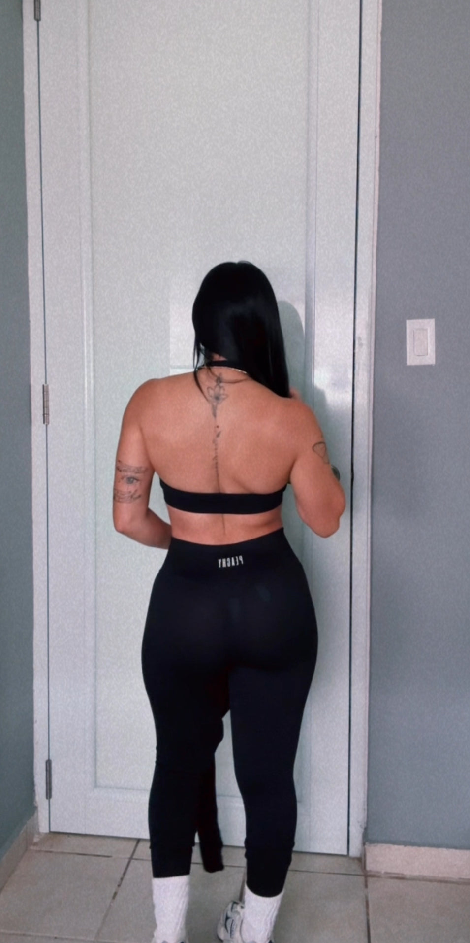 Triple black set